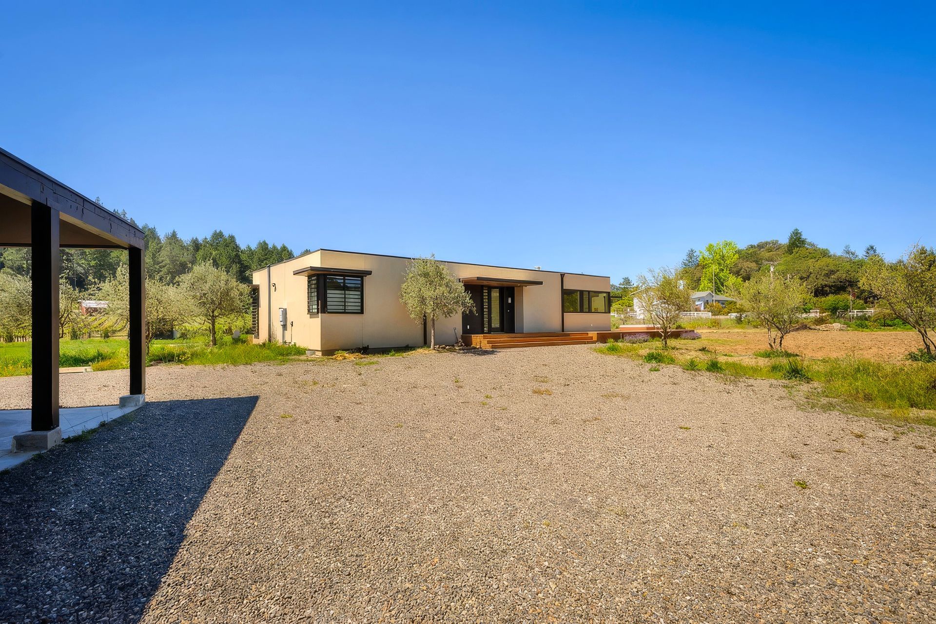 imgi94healdsburg-0144-upscaled-by-Replicate.jpg