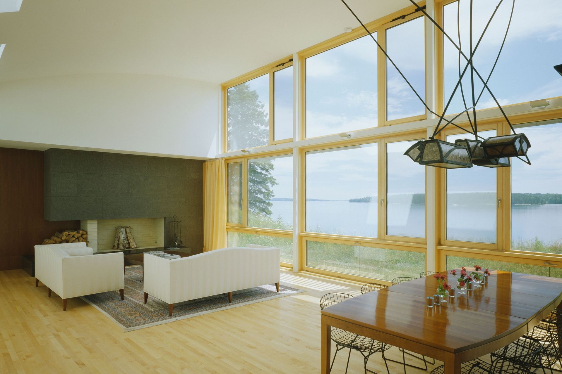 livingroom.jpg