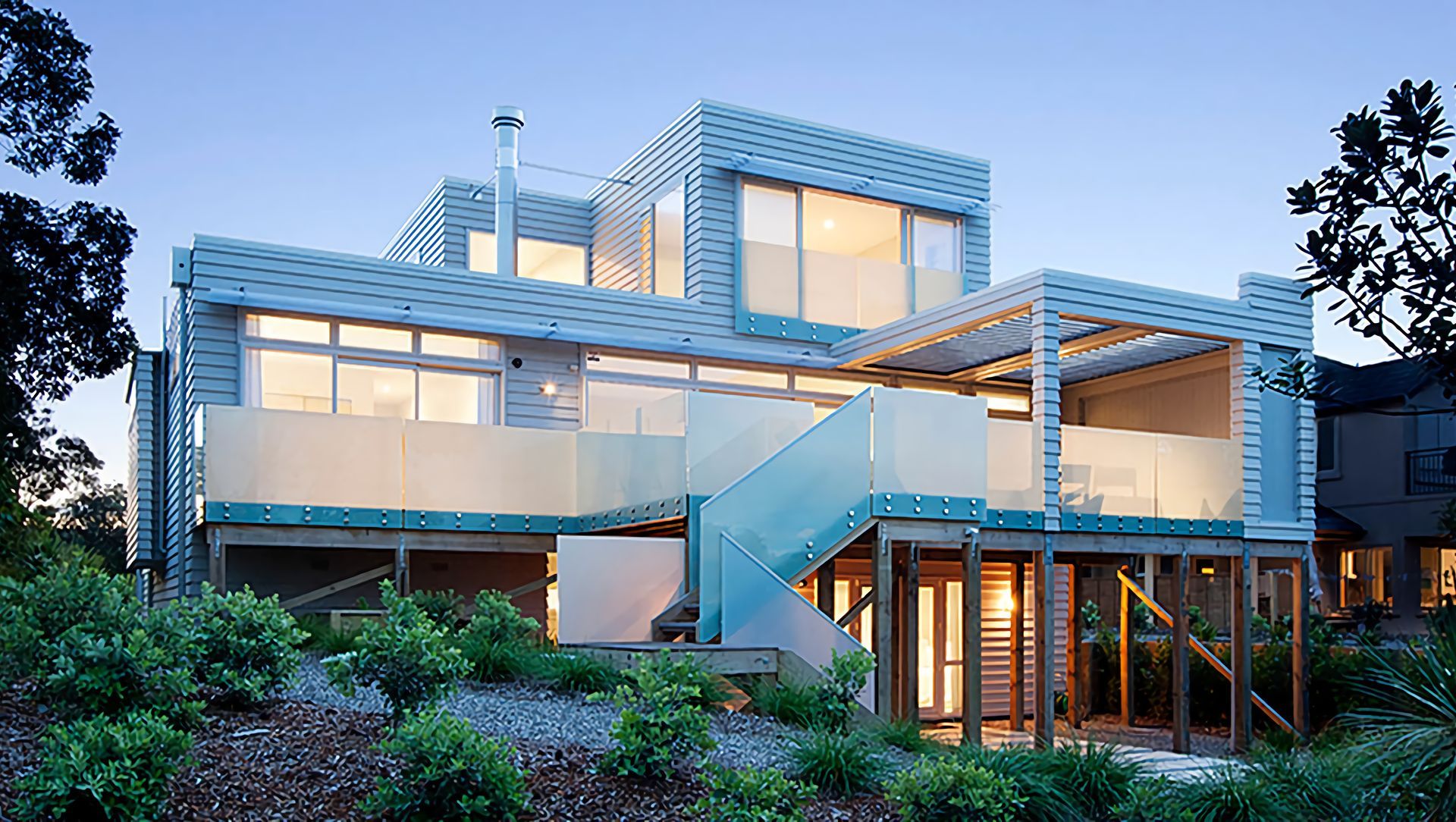 Waihi Beach banner