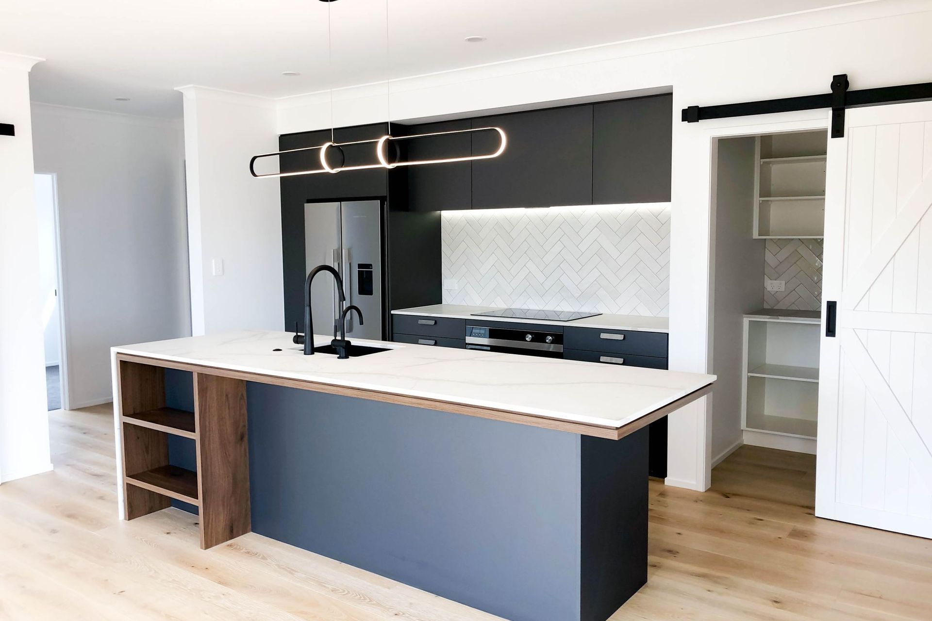 Paerata Rise Section