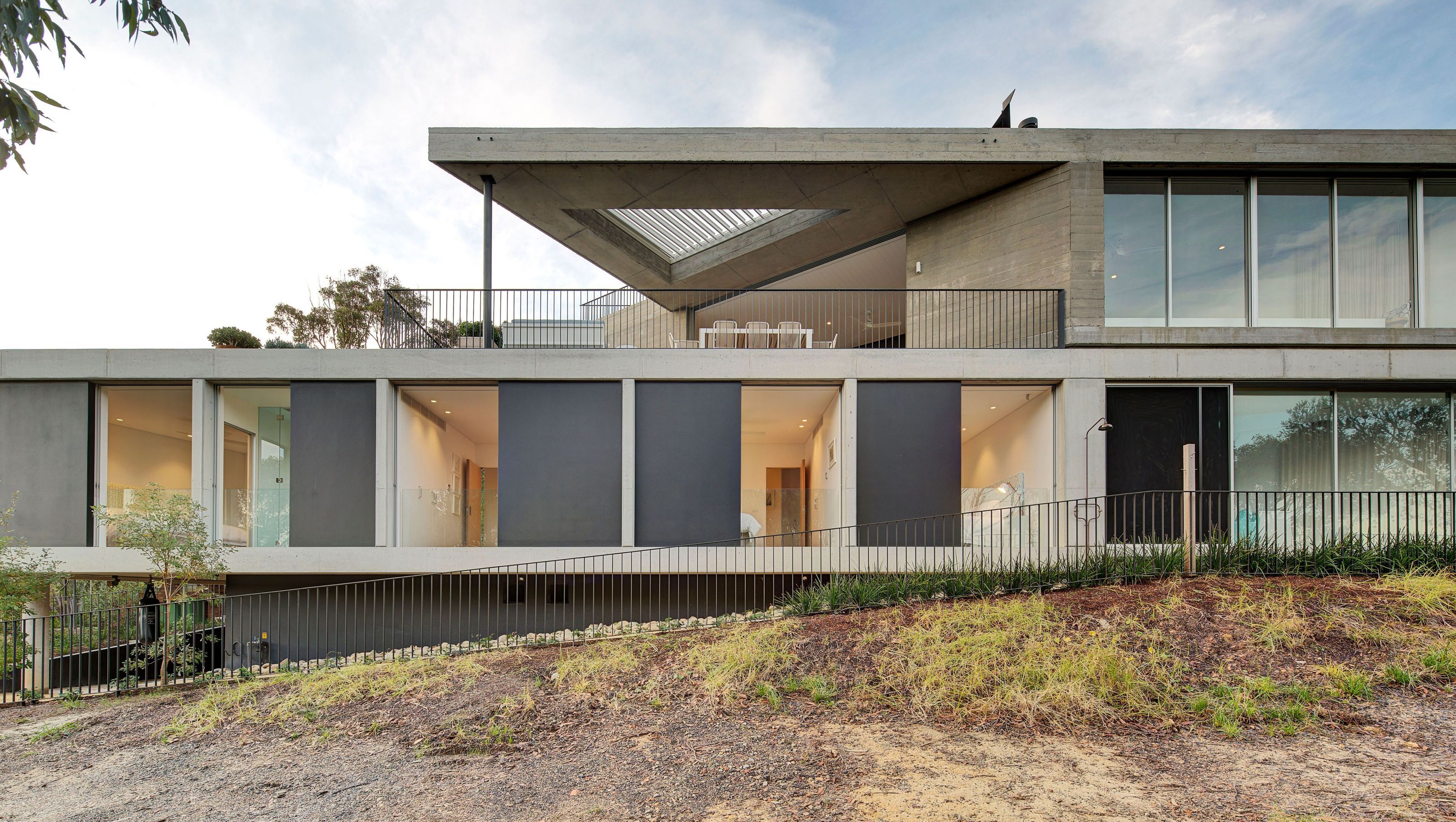 House Acute