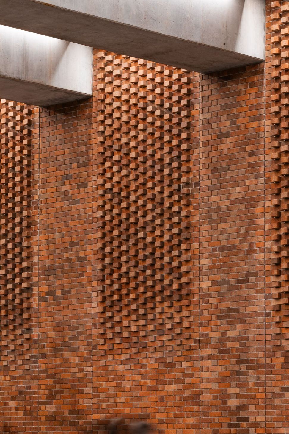 Robertson's worked with Architectural Form Liners Australia, performing a number of trials to develop a solution, and Evolution Precast manufactured the panels