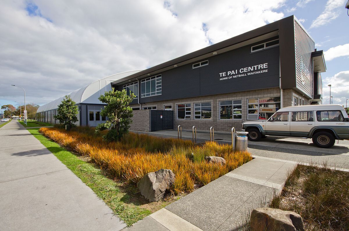 Netball Waitakere