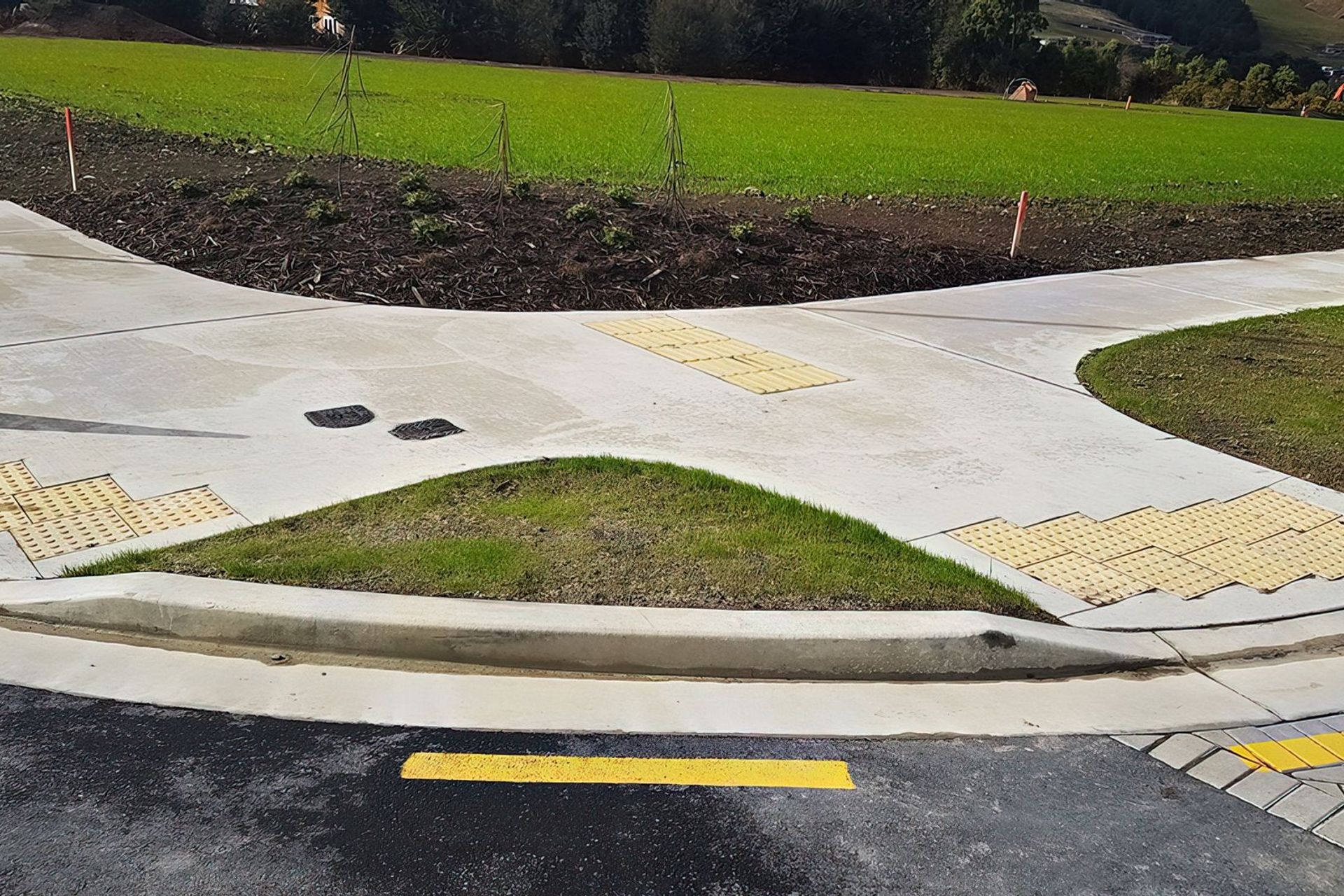 Commercial Kerbing