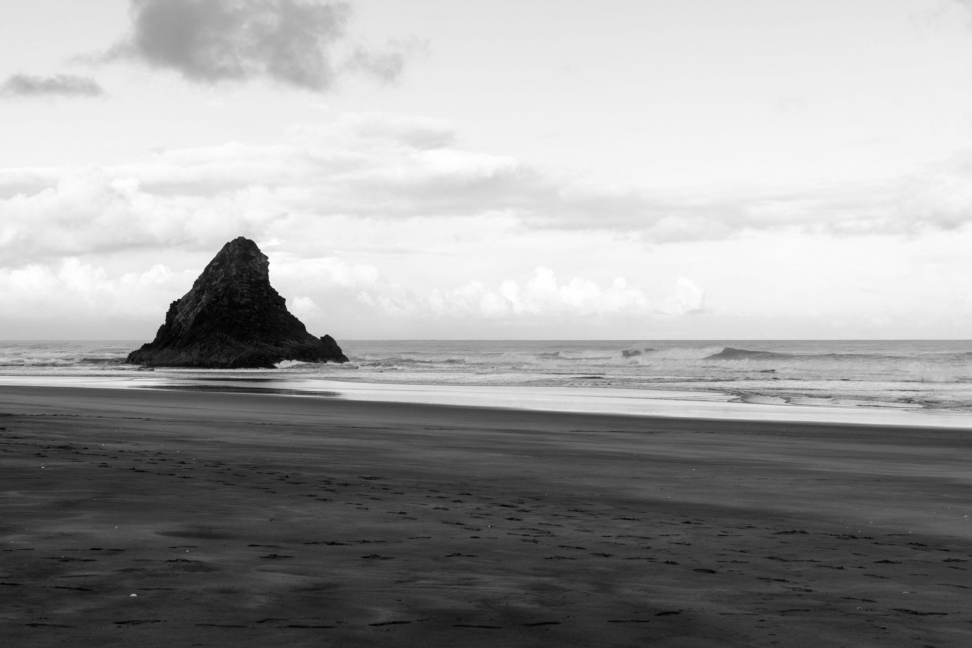 Karekare Surf Club