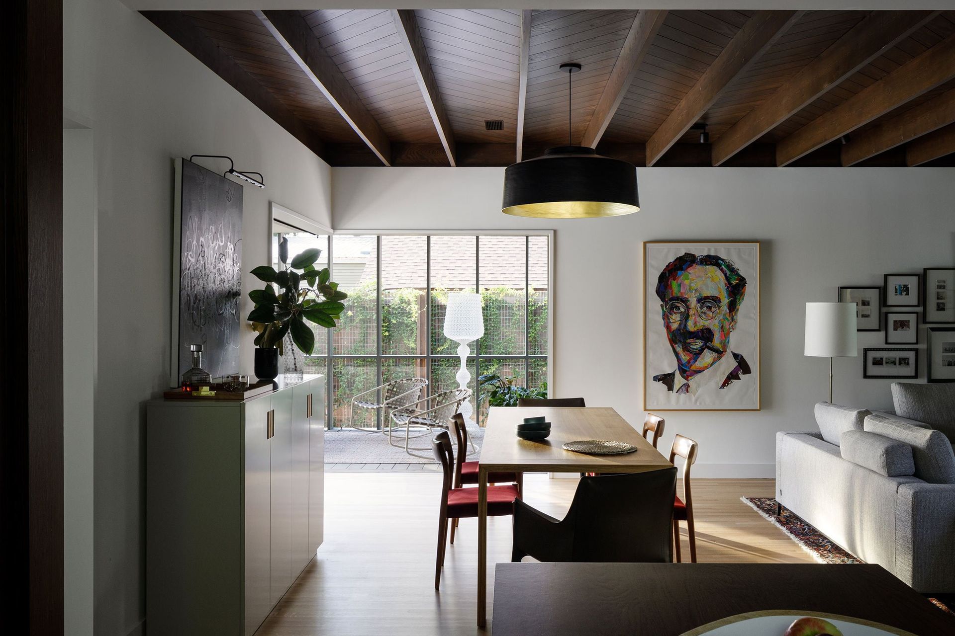 14ClarksvilleInfillCuppettKilpatrickArchitectureandInteriorDesignexposed-ceiling-wood-beams-dining.jpg