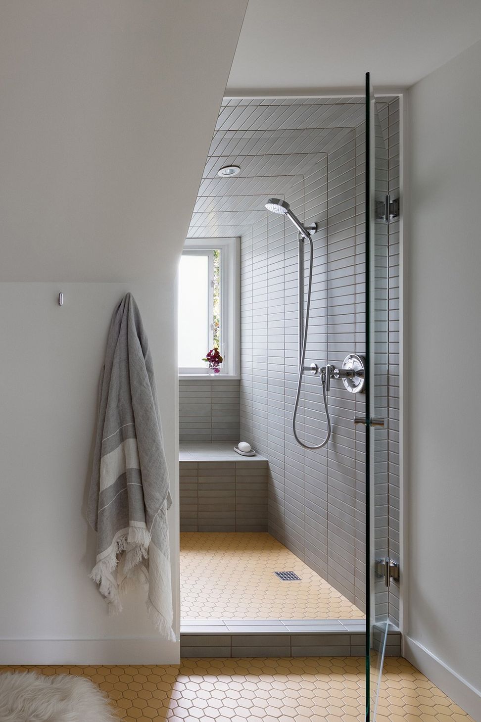 8ClarksvilleInfillCuppettKilpatrickArchitectureandInteriorDesignelegant-shower-stacked-tiles-modern-bathroom.jpg