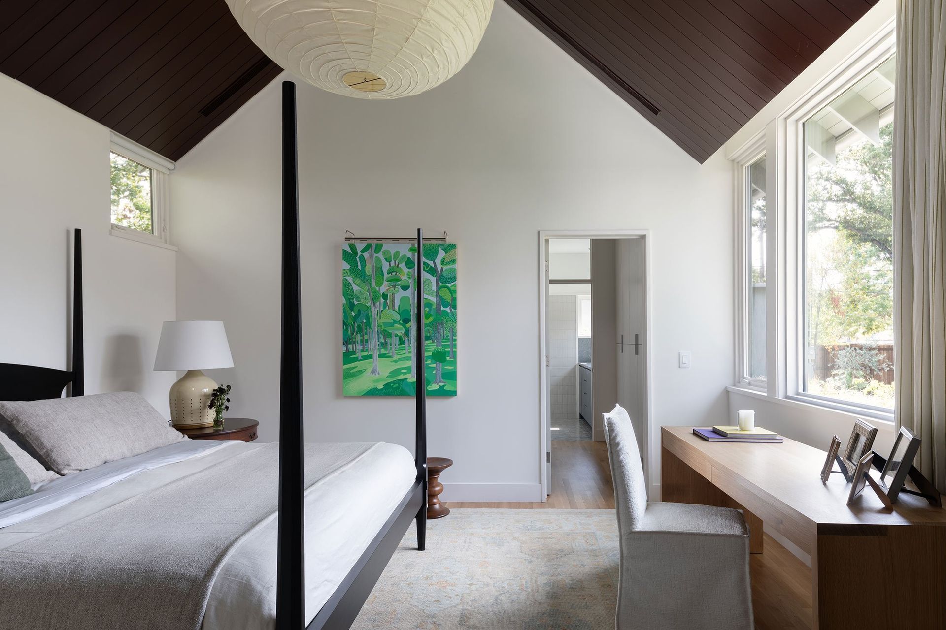9ClarksvilleInfillCuppettKilpatrickArchitectureandInteriorDesigncontrasting-wood-ceiling-minimalist-bedroom.jpg