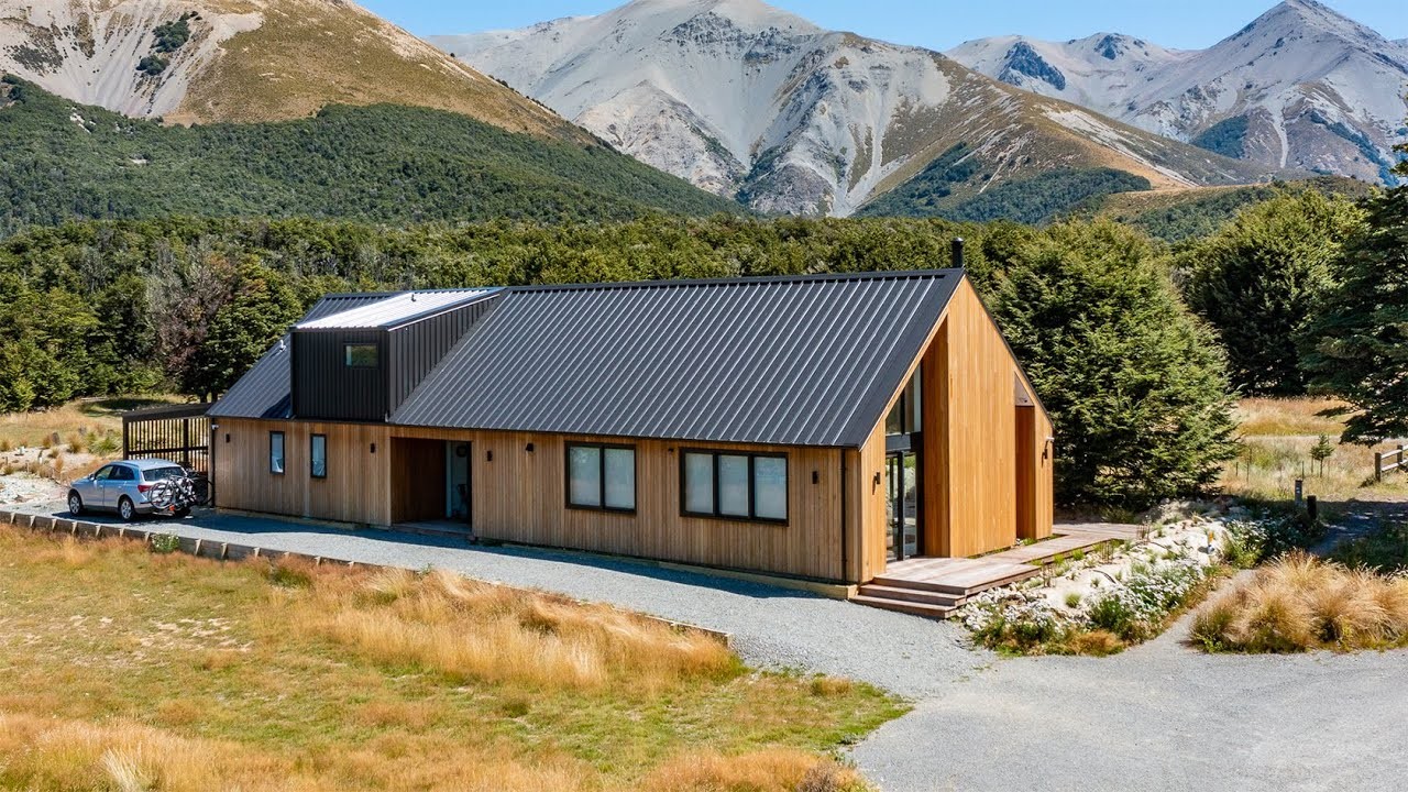 Hardwood Cladding | Mixed Pales Tallowwood - Blackbutt gallery detail image