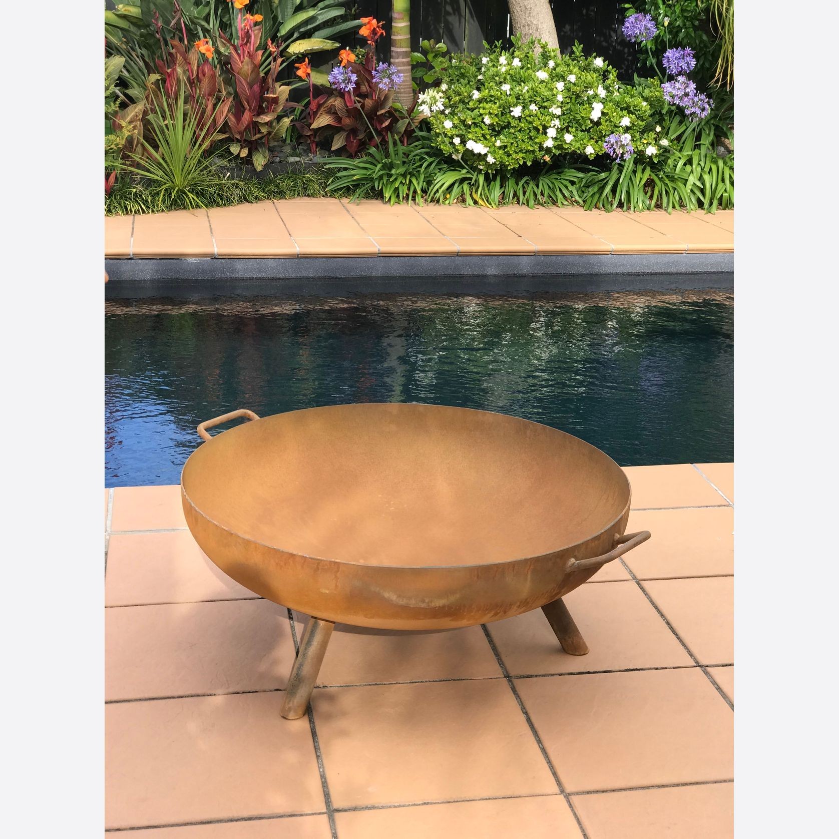 Fire Bowl Pit with Legs gallery detail image
