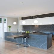 Kitchens gallery detail image