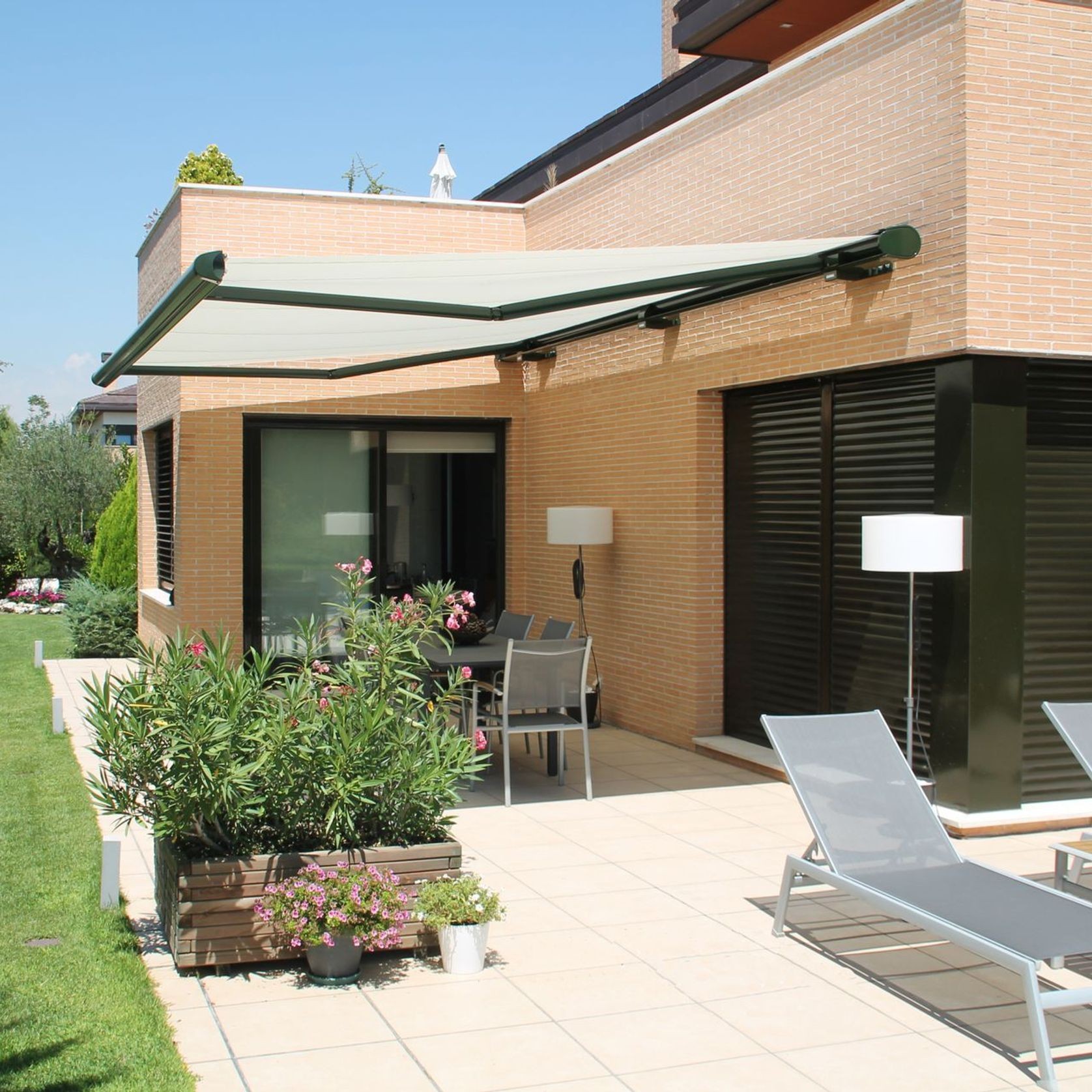 Markilux 6000 Awning gallery detail image