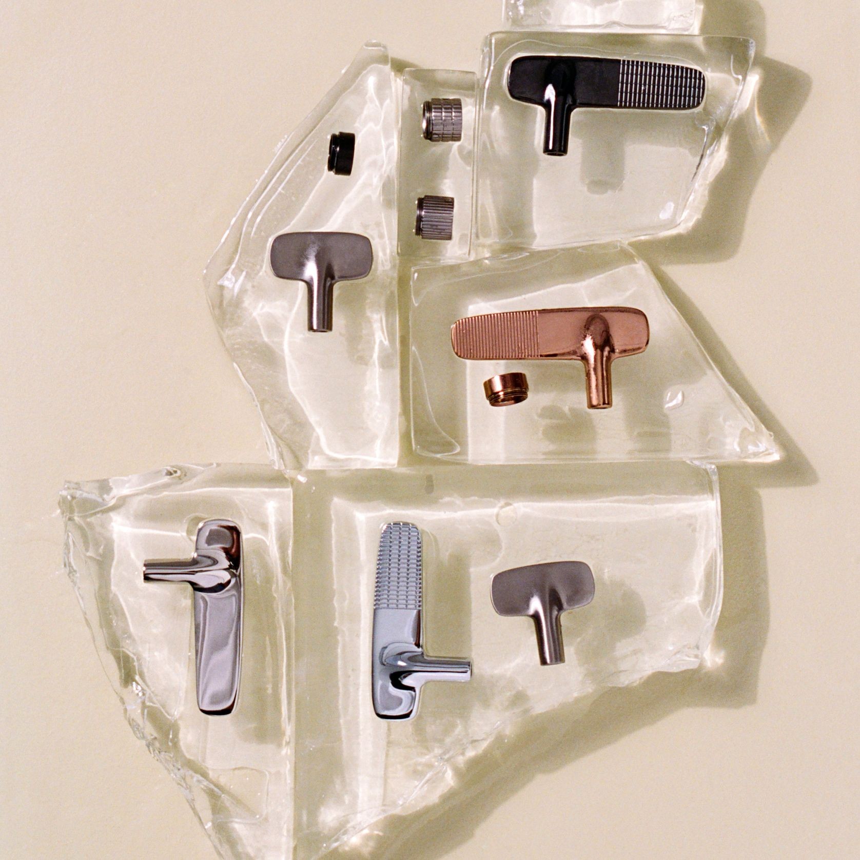 Veloce 3 tap hole Deck Mounted Basin Mixer gallery detail image