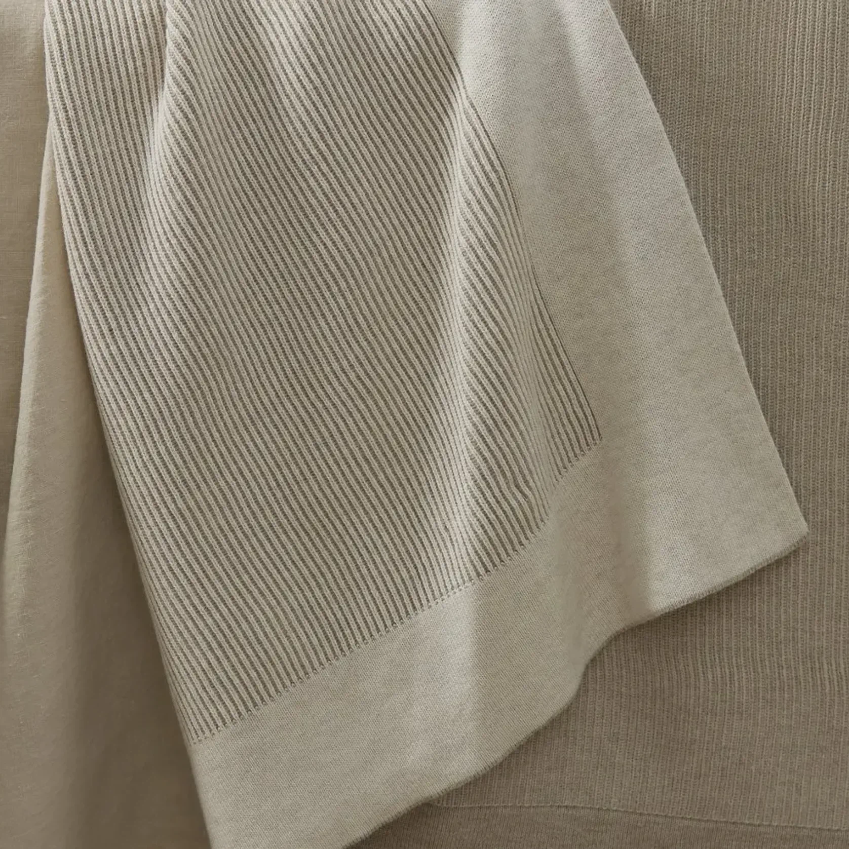 Reversible Rib Cotton Throws gallery detail image