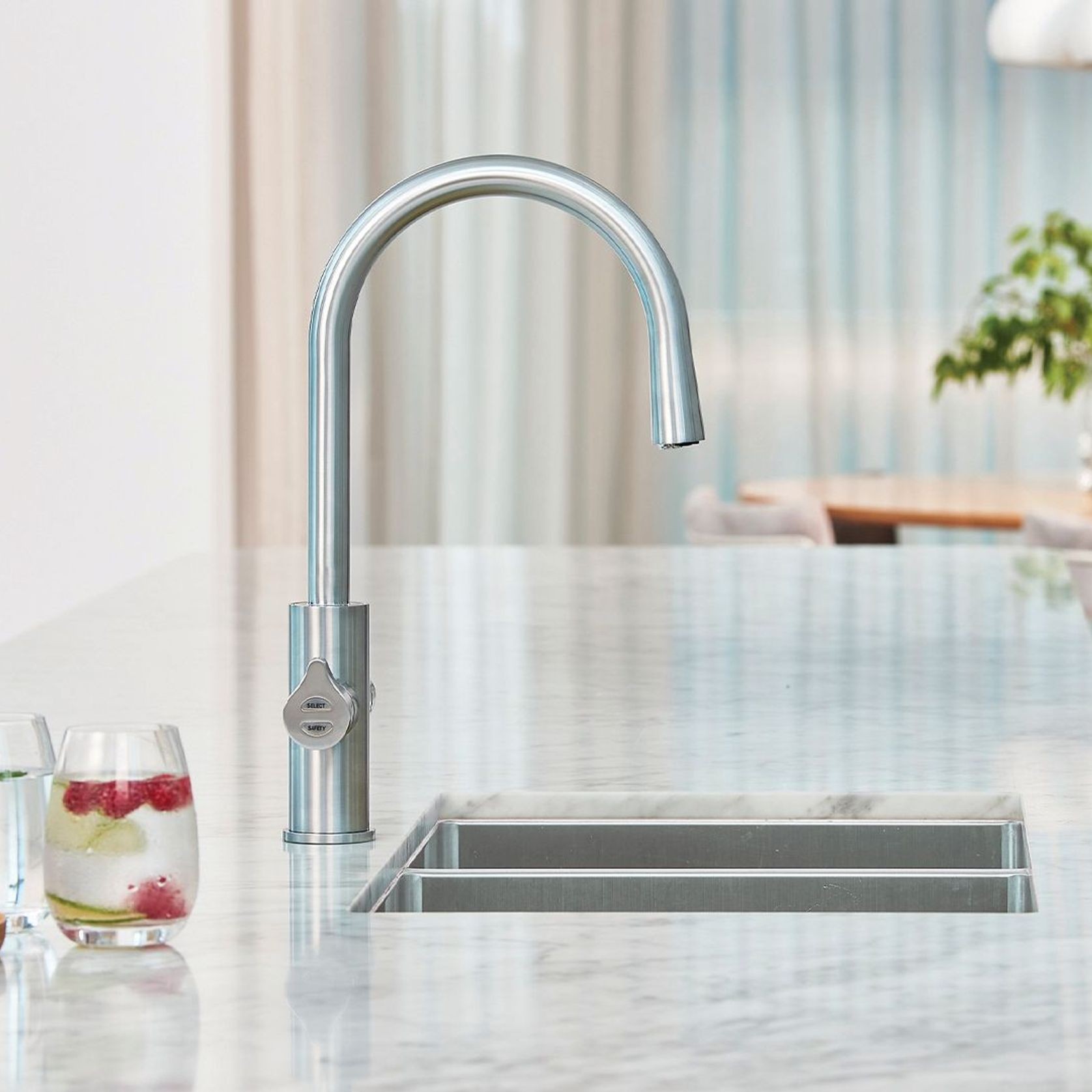 HydroTap G5 BCSHA Celsius All-In-One Arc Brushed Chrome gallery detail image