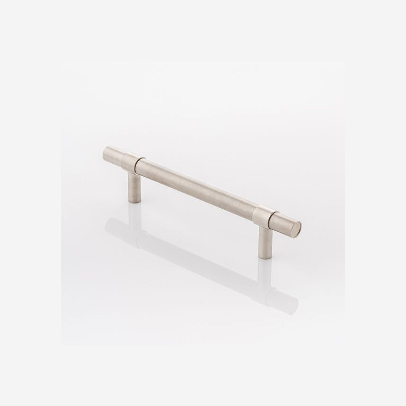 Joseph Giles - Montgomery Solid Brass Cabinet Handle gallery detail image