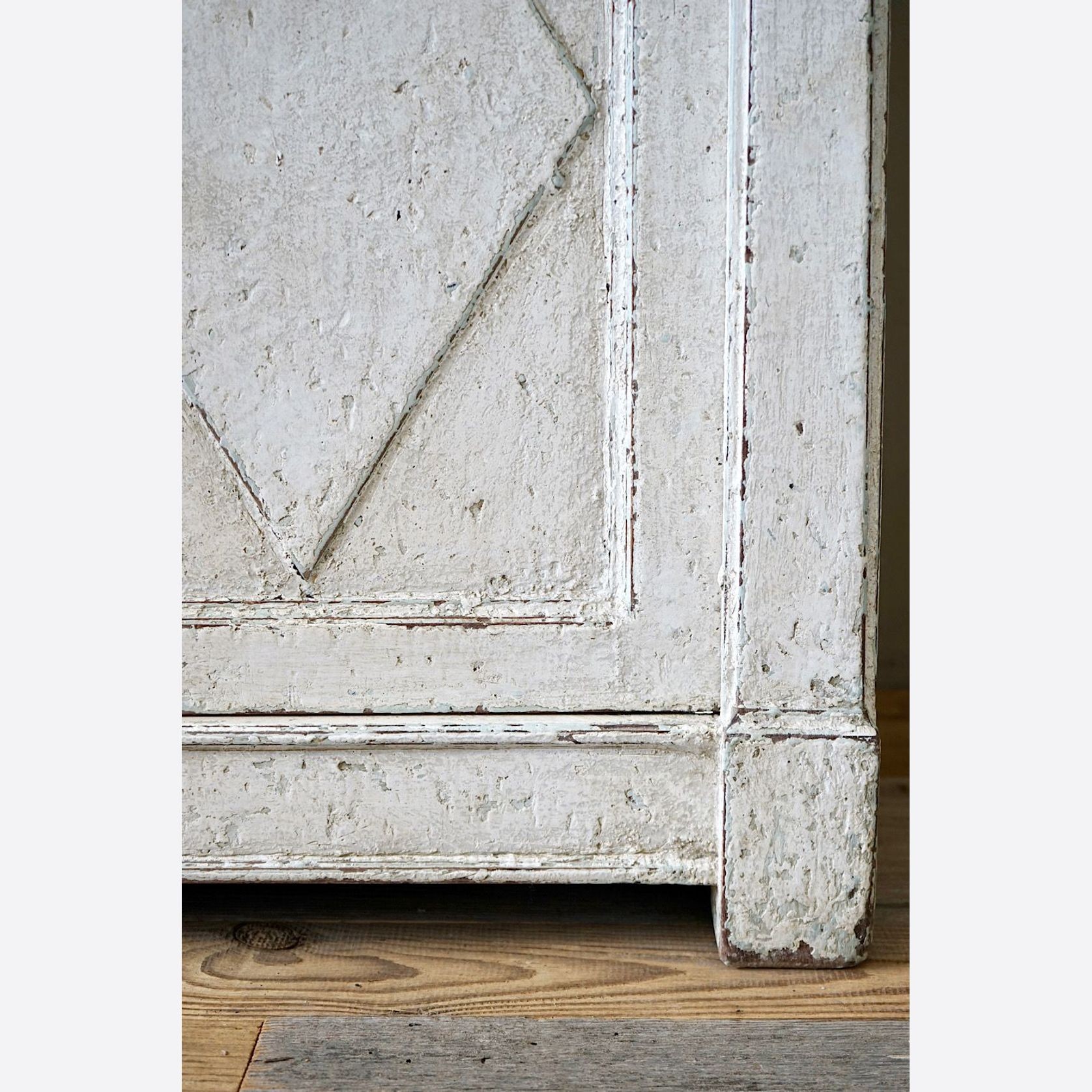 French Antique Painted Sideboard gallery detail image