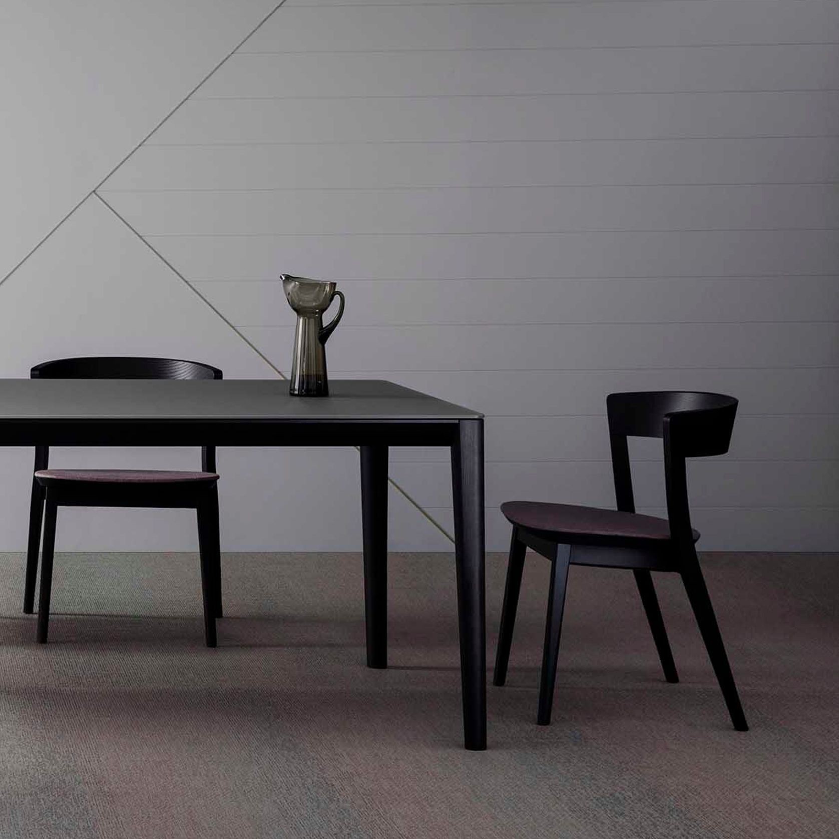 Smith 220 Glass Top | Table gallery detail image