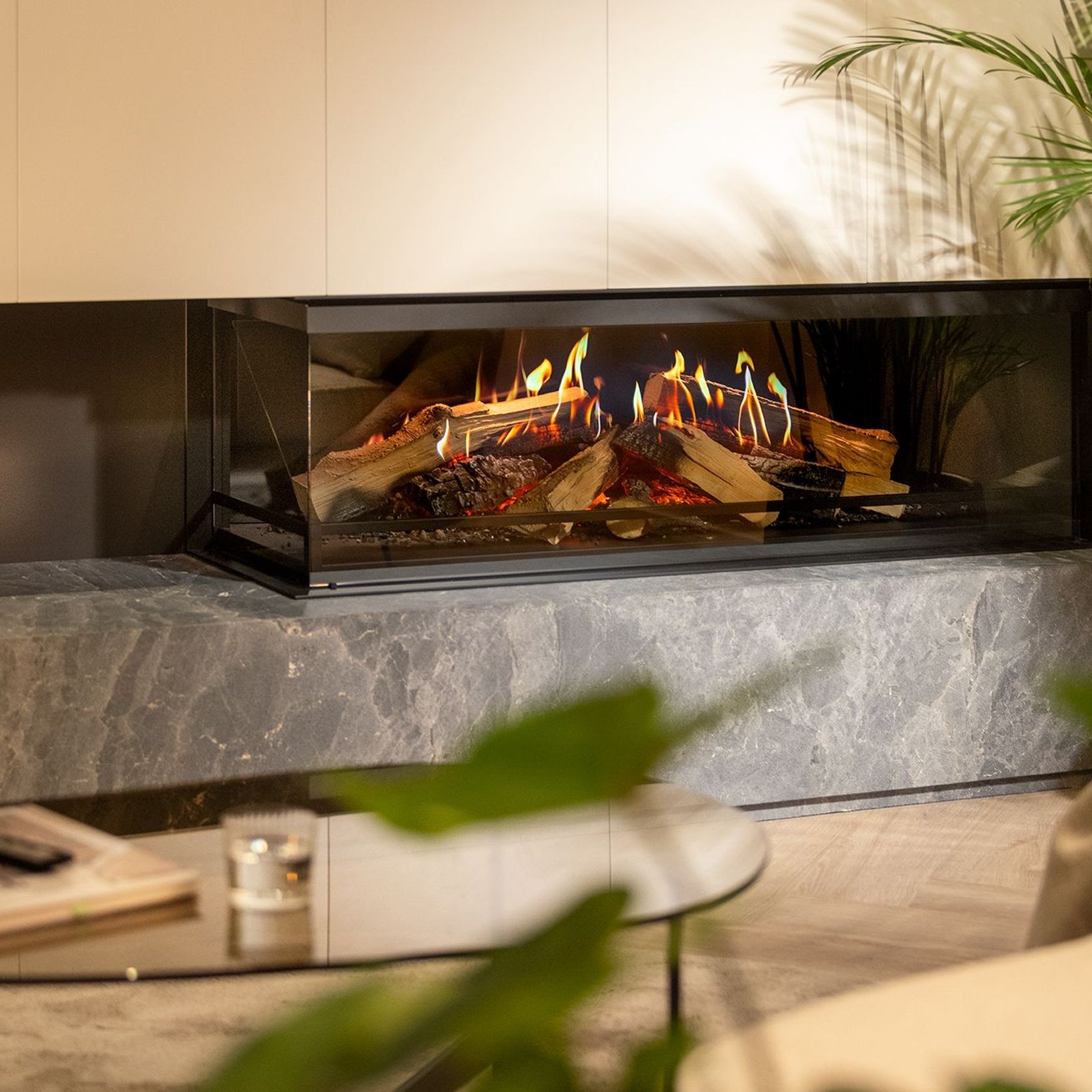 E-One 130 Corner Left - Electric Fireplace gallery detail image