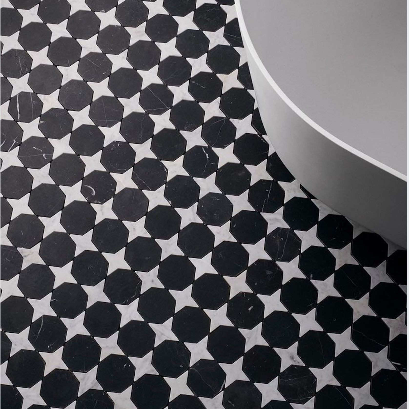 Labyrinth Transition Carrara & Nero Marble By Steve Cordony gallery detail image