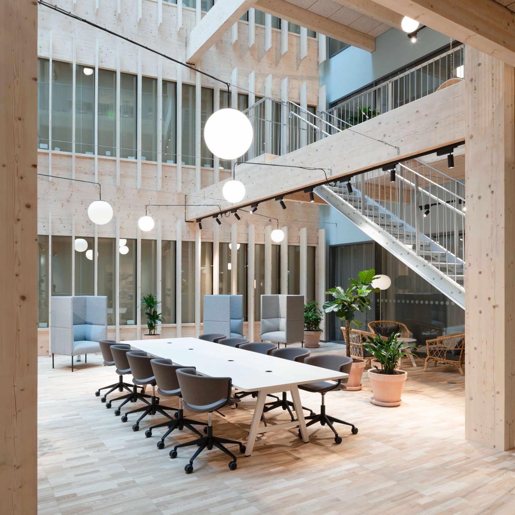 Offecct Phoenix by Luca Nichetto gallery detail image
