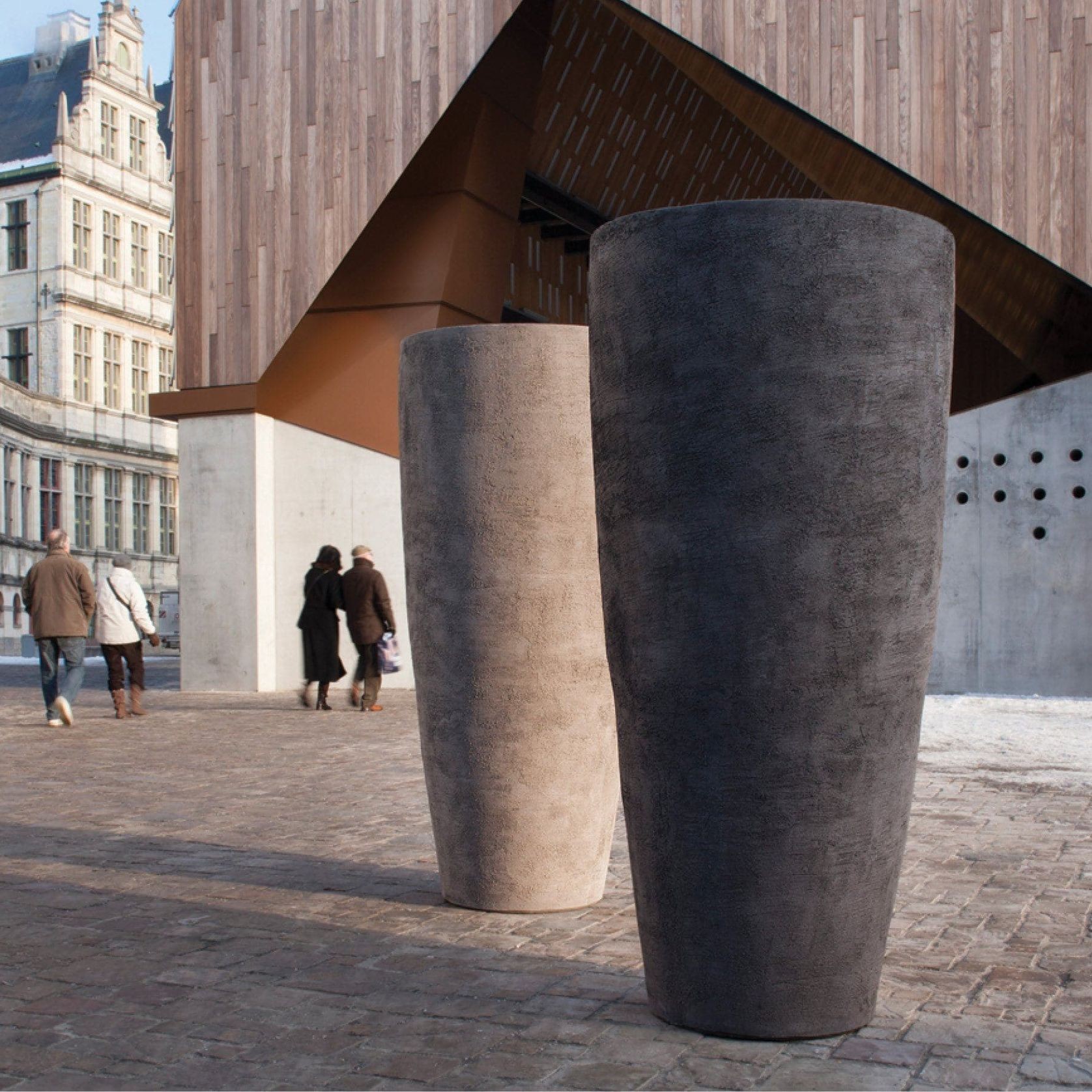 AH140 Outdoor Pots gallery detail image