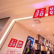 ultra wide low profile lighting is used in Uniqlo store in Sydney