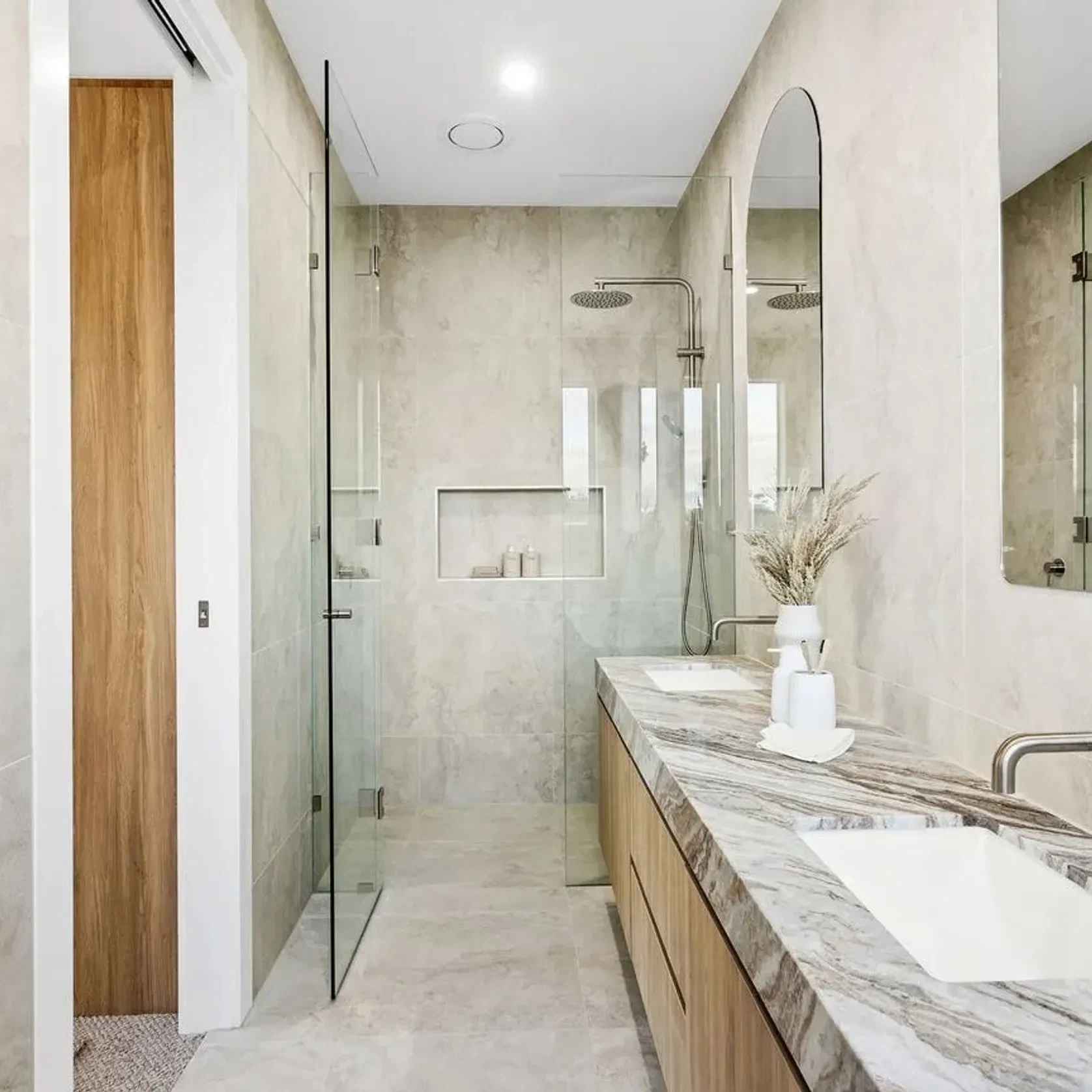 Dusky Violet Quartzite Benchtop gallery detail image