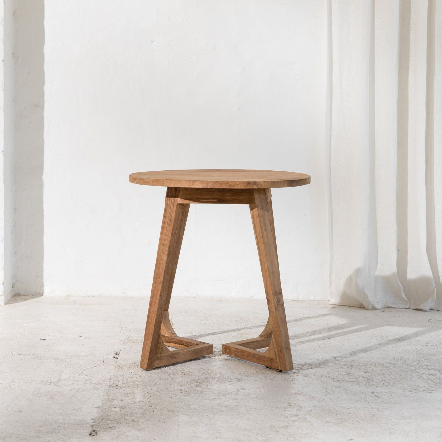 Arlin Round Coffee Table gallery detail image