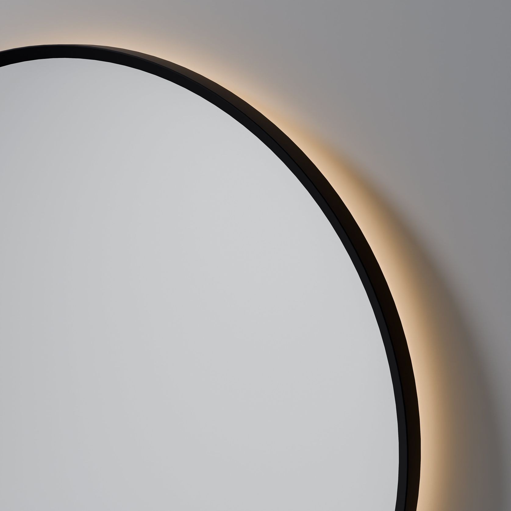 Aura Round 700 LED Mirror gallery detail image