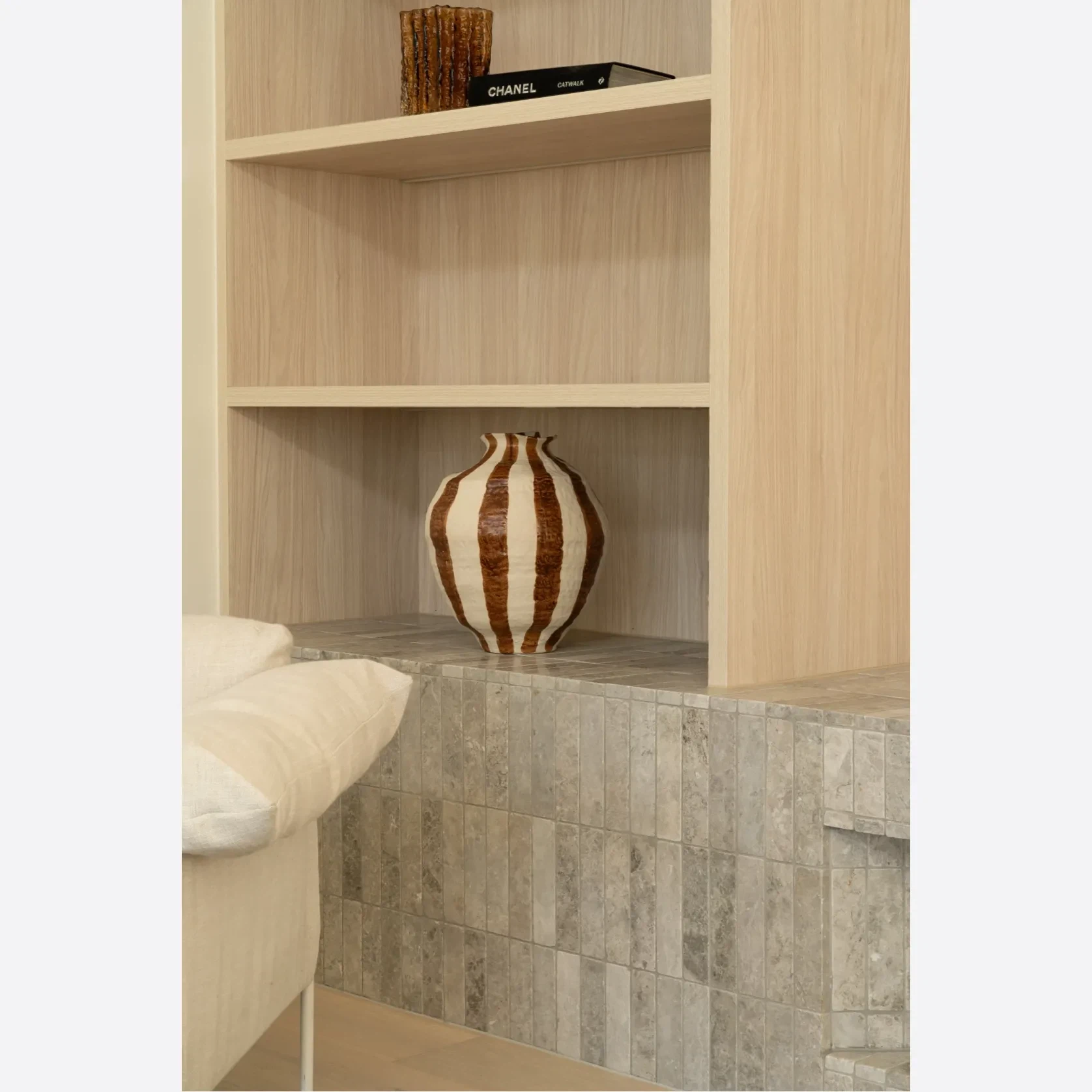 Tundra Grey Limestone Batons gallery detail image
