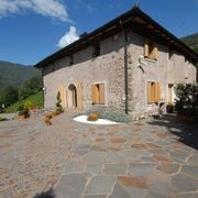 Italian Porphyry Crazy Paving gallery detail image