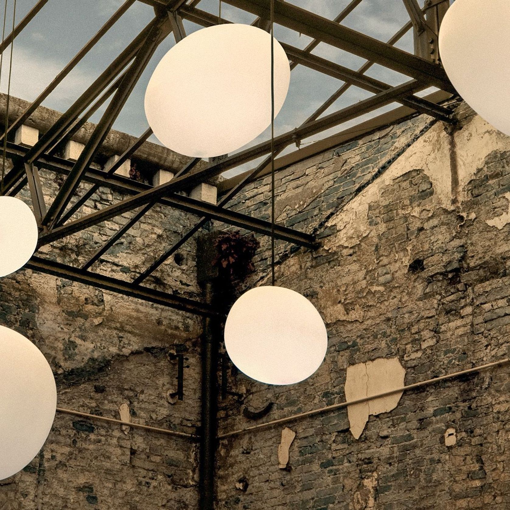 Outdoor Gregg Grande Suspension Lamp - Polyethylene gallery detail image