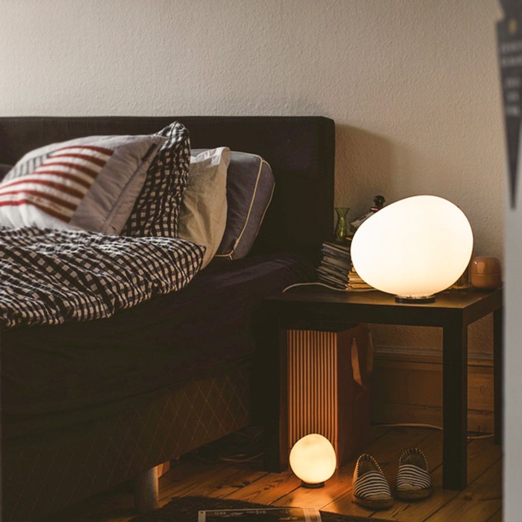 Poly Gregg Grande Table Lamp - Polyethylene gallery detail image