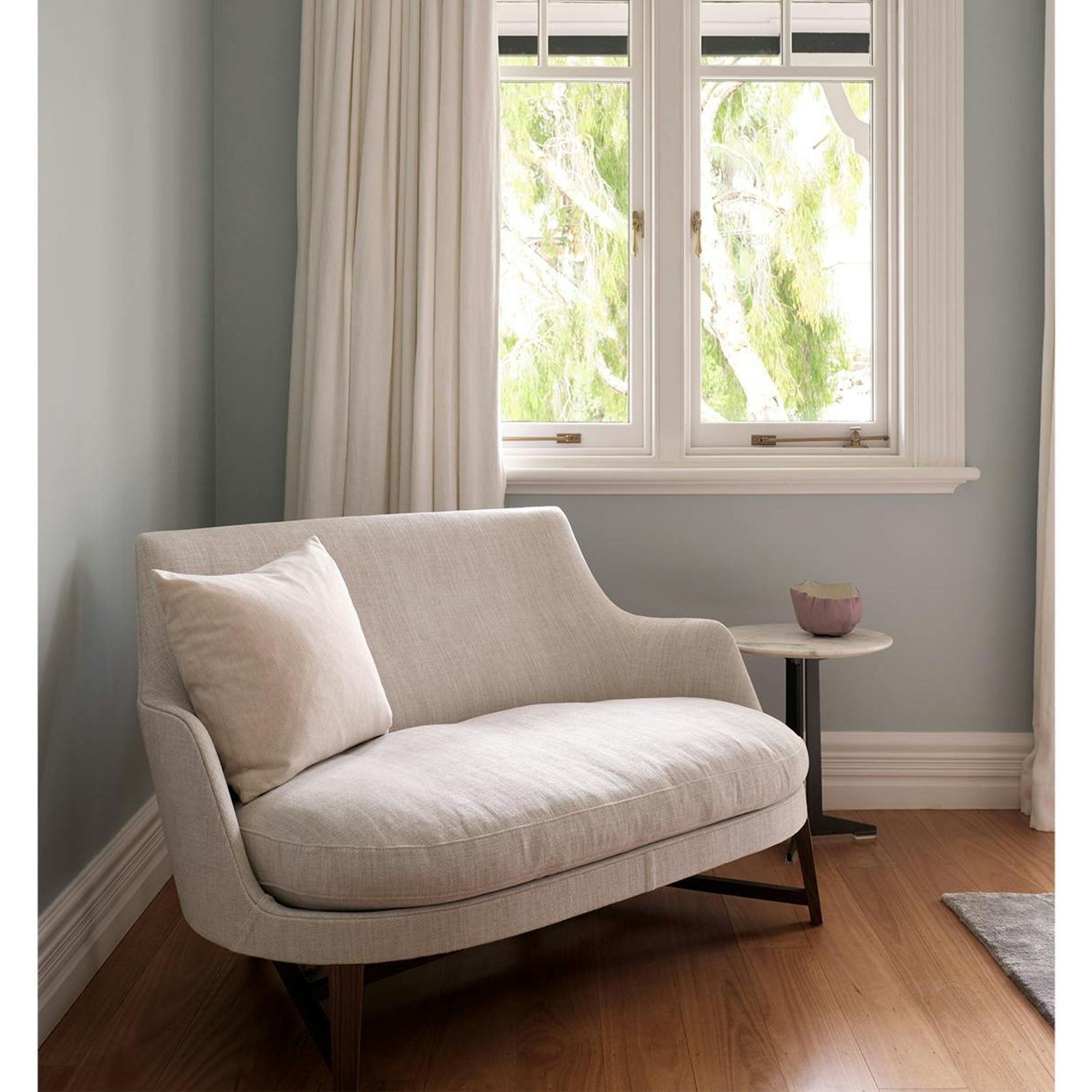 Guscio Sofa By Flexform gallery detail image