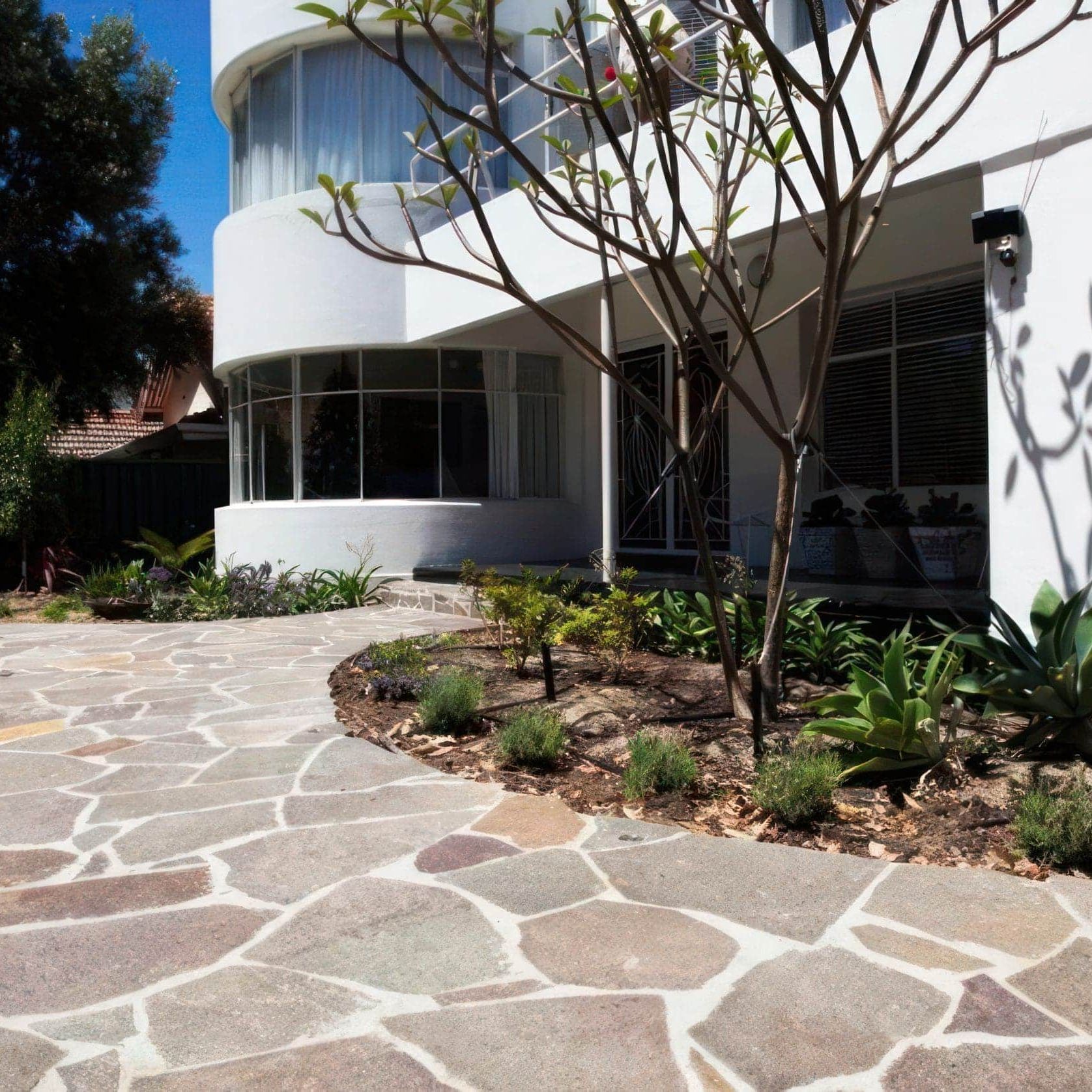 Italian Porphyry Crazy Paving gallery detail image
