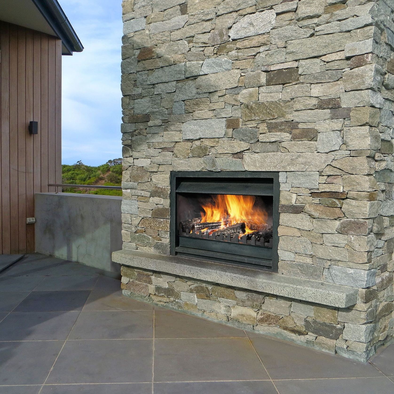 Universal Outdoor Wood Fire gallery detail image