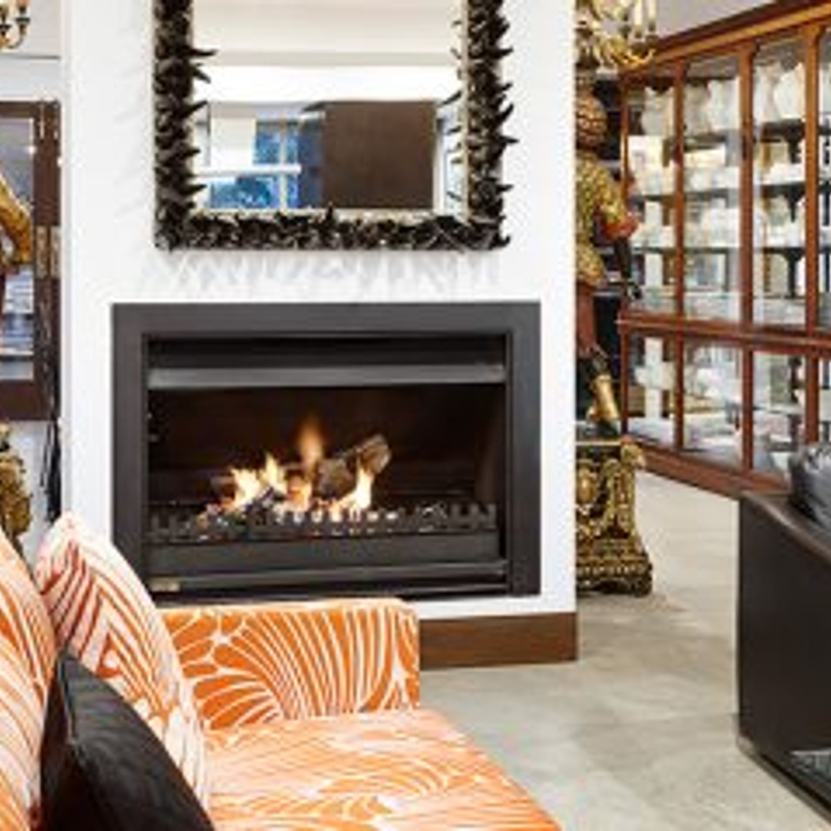 Jetmaster Universal 850 Low Wood Fireplace gallery detail image