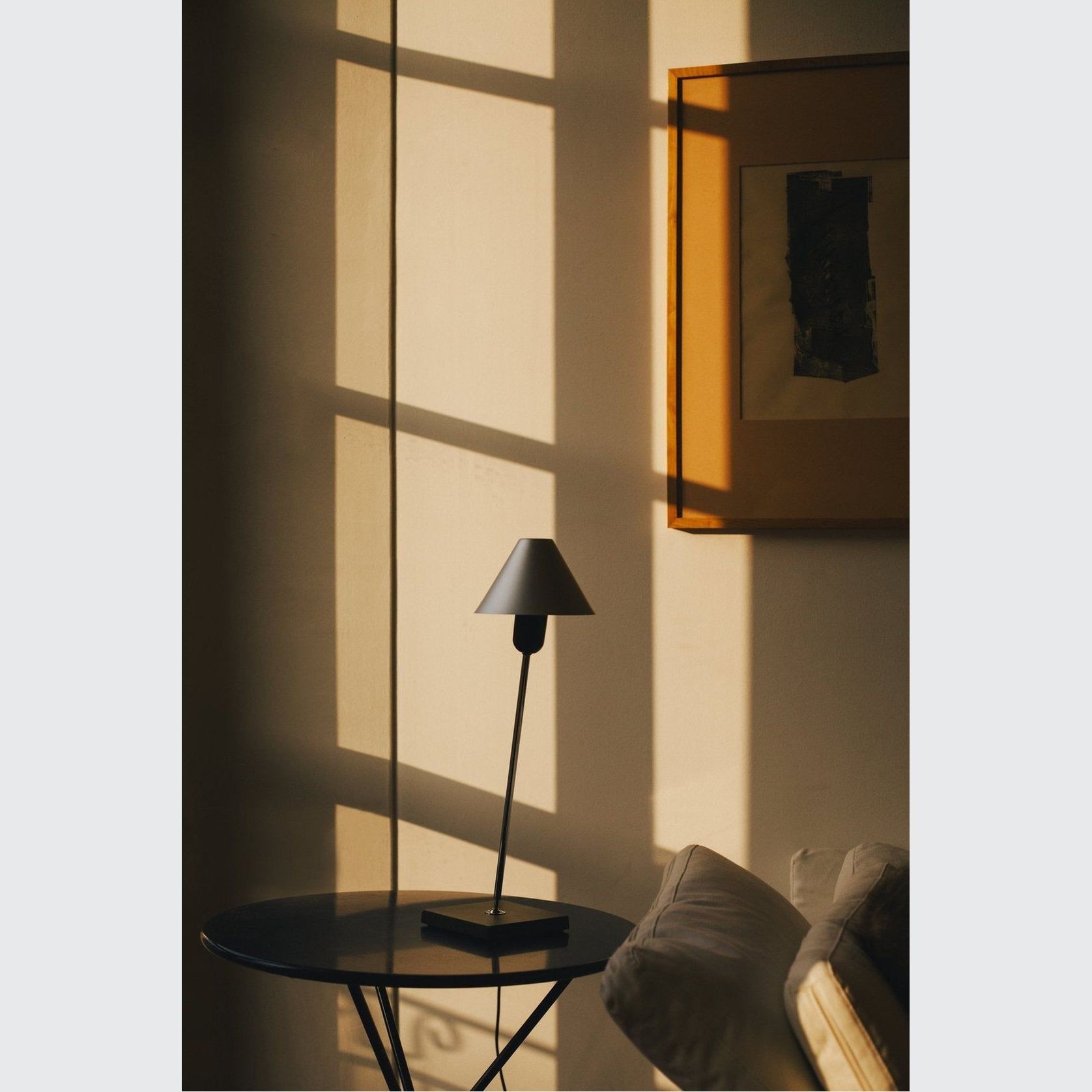 Gira gallery detail image