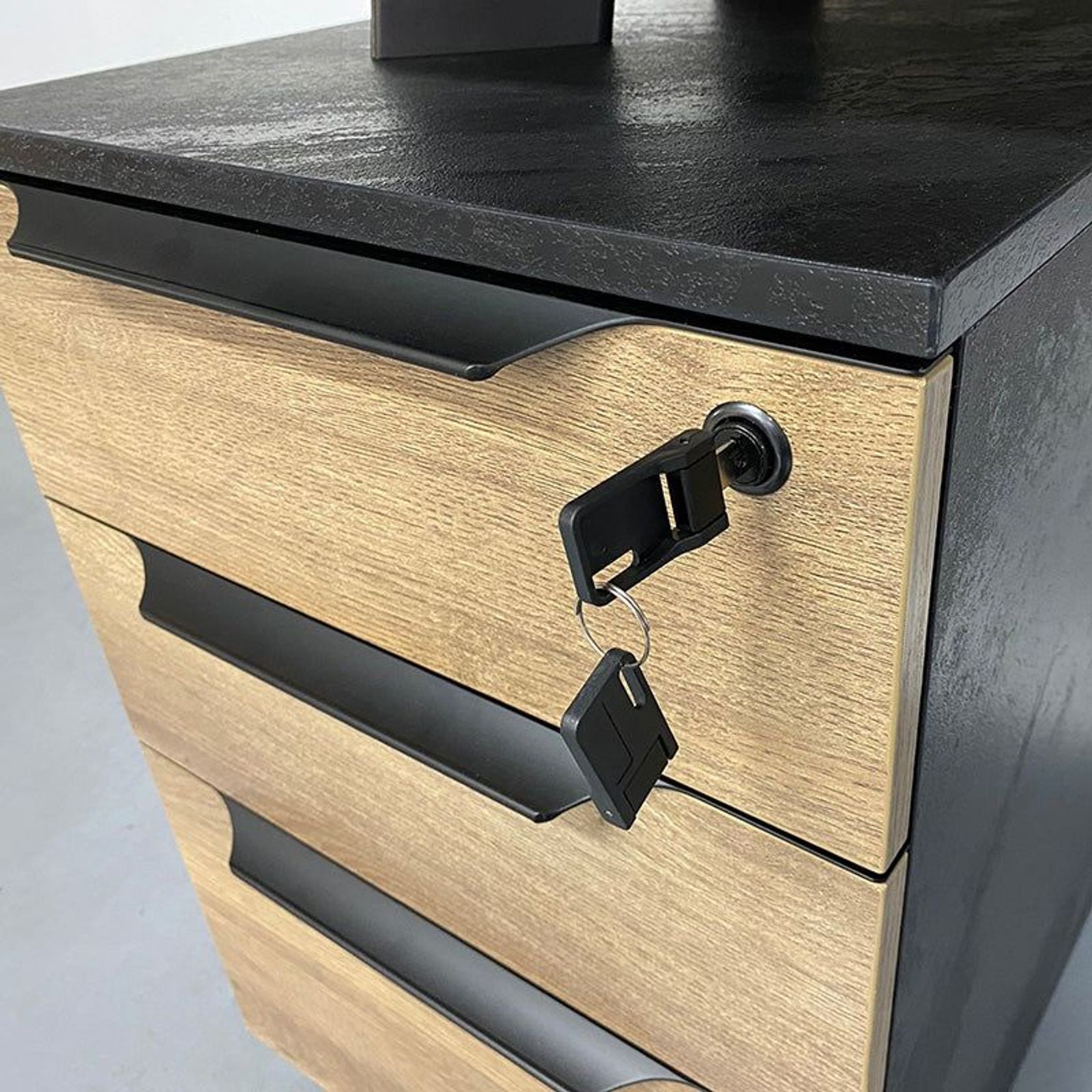 ARTO 4 People Back to Back Workstation 2 Cabinets  2.4M - Warm Oak & Black gallery detail image