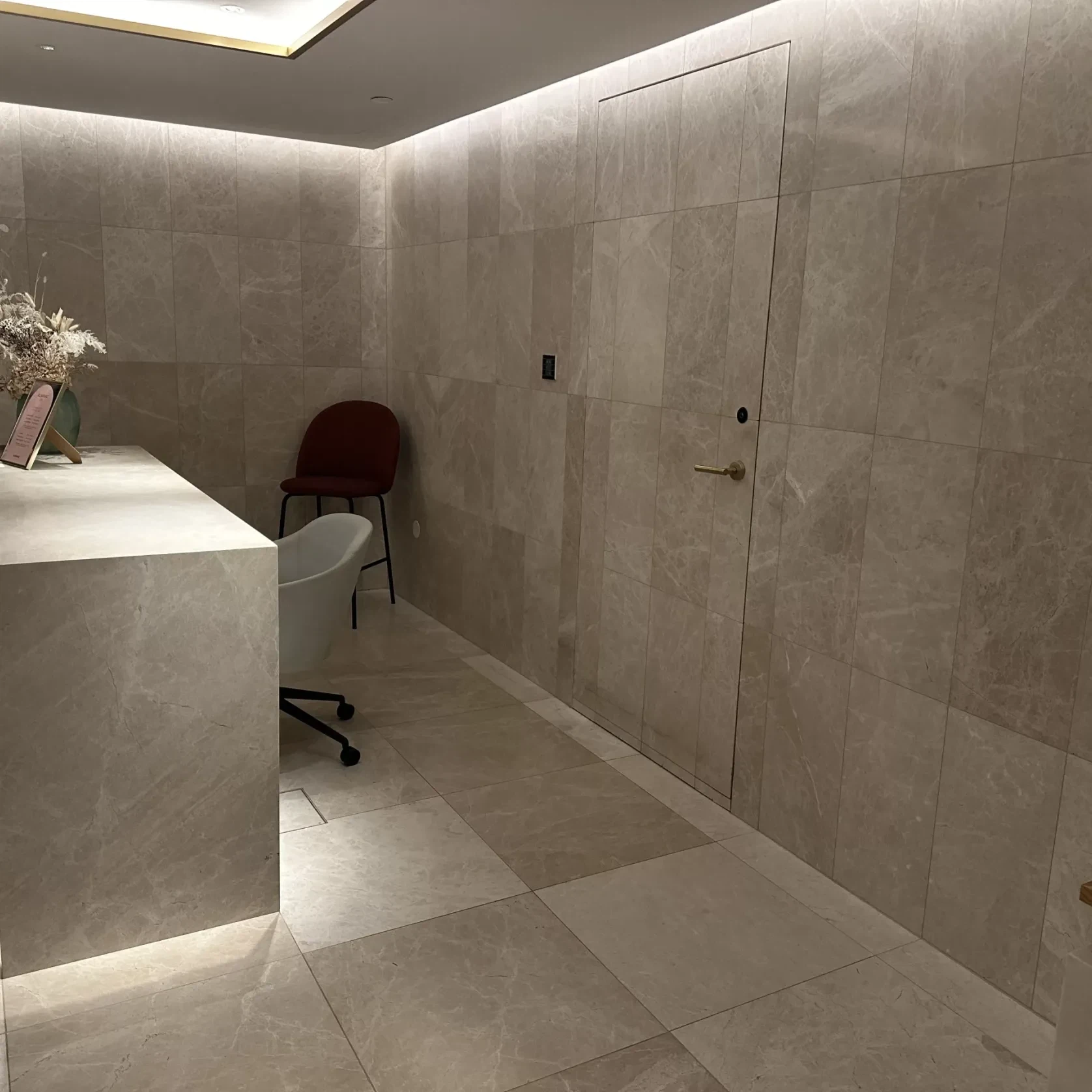 Papillon Honed Limestone Tiles gallery detail image