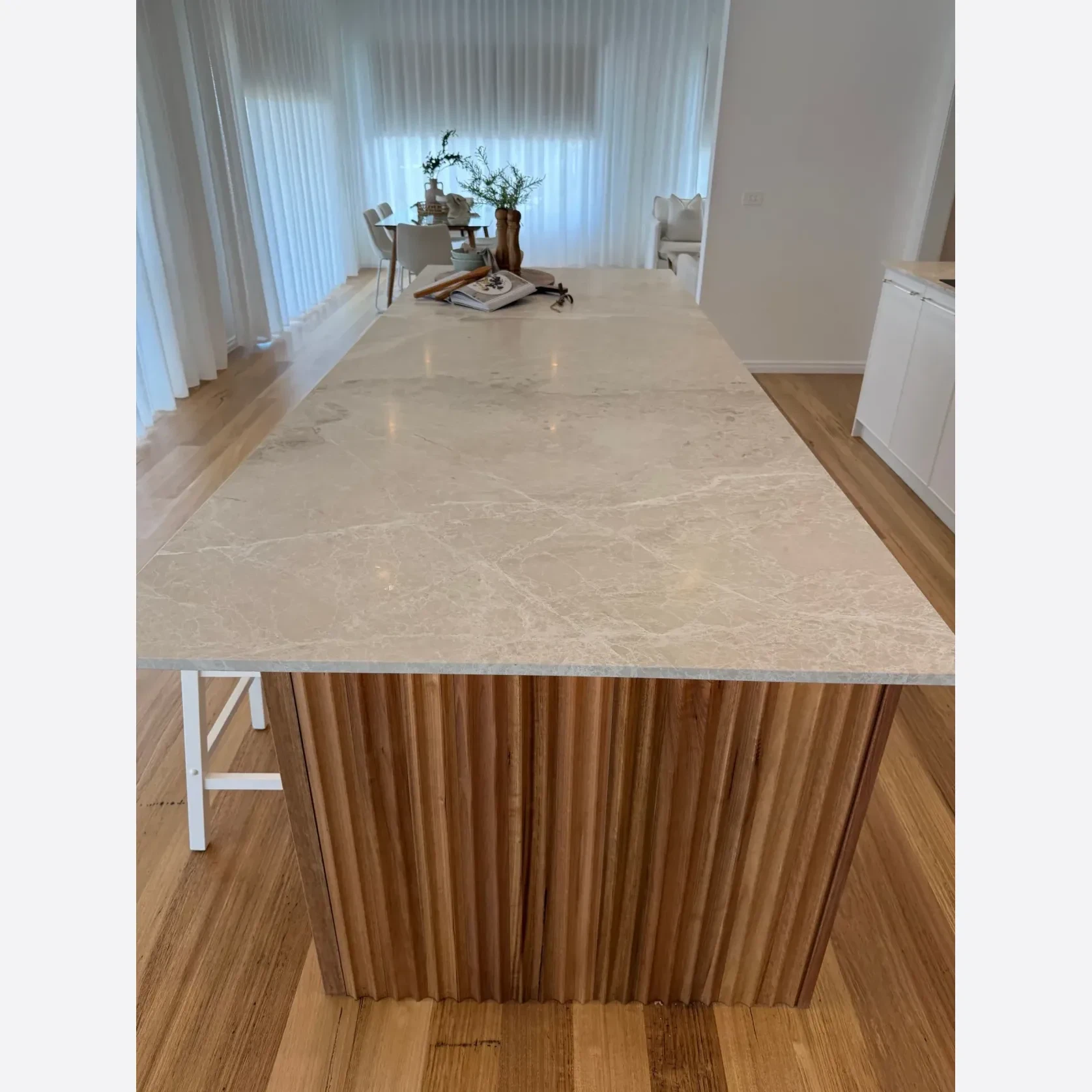 Papillon Limestone Benchtop gallery detail image