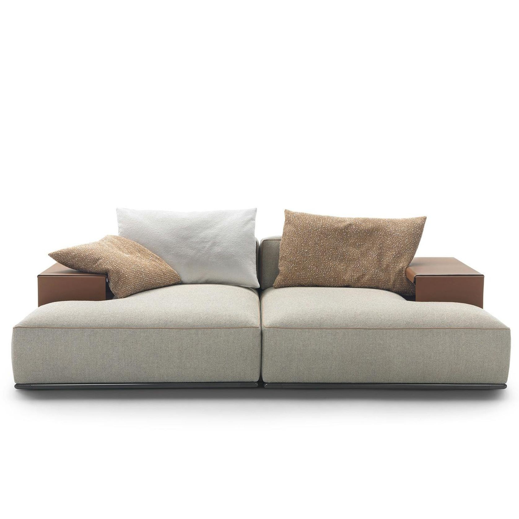 Perry Sofa By Flexform gallery detail image