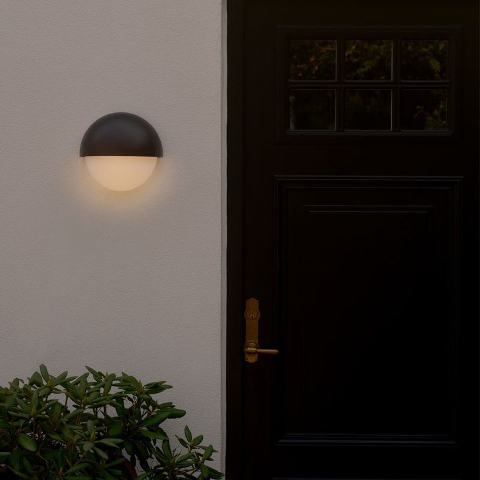 Scorpius Round Wall Light gallery detail image
