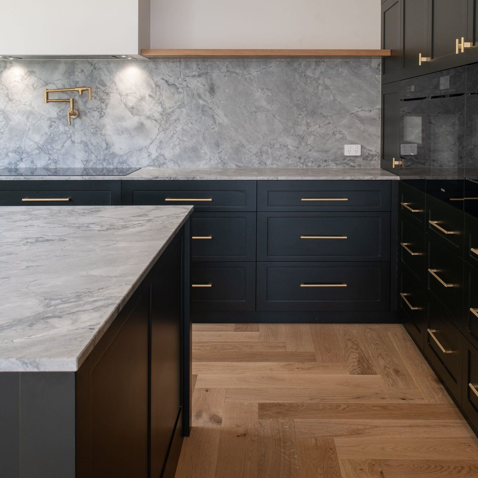 Super White Dolomite Benchtop gallery detail image