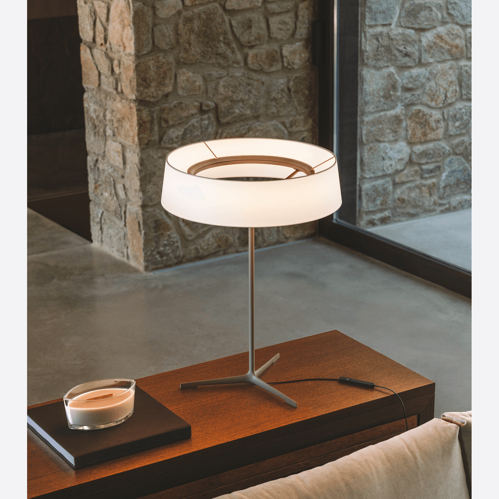 Dama gallery detail image