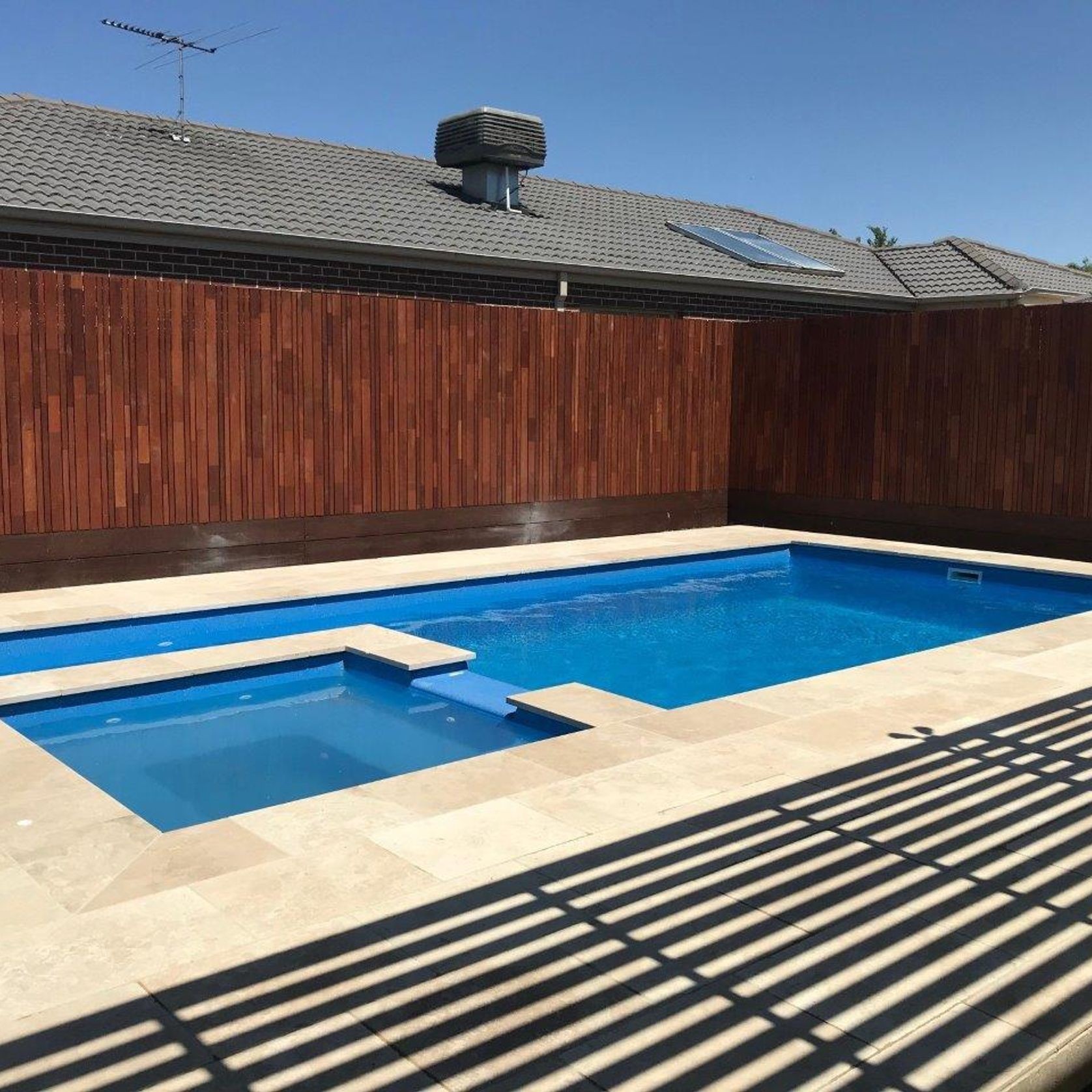 Tuscan Travertine Pool Coping gallery detail image