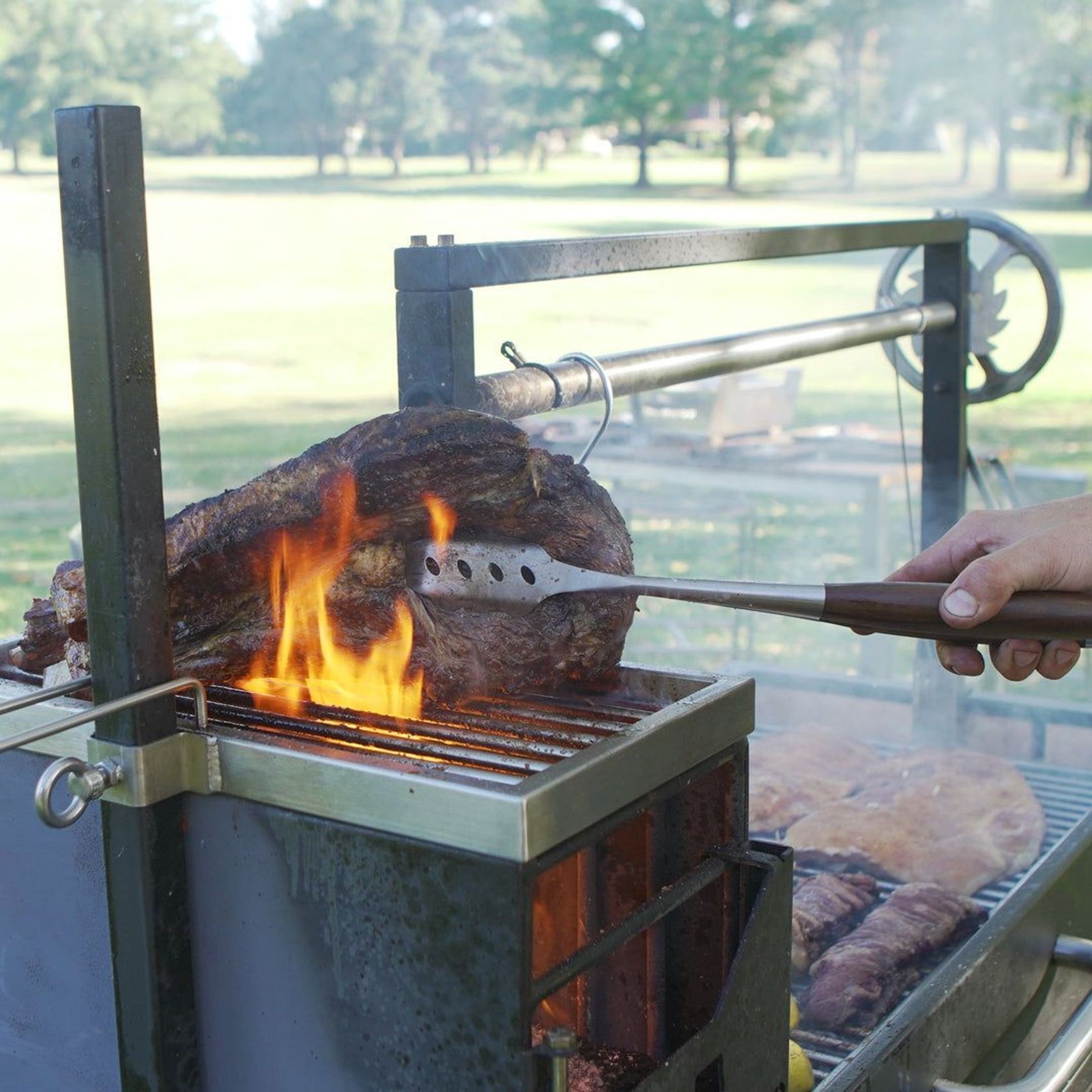 BBQ03SI Argentine Santa Maria Charcoal & Woodfired Parrilla Grill gallery detail image