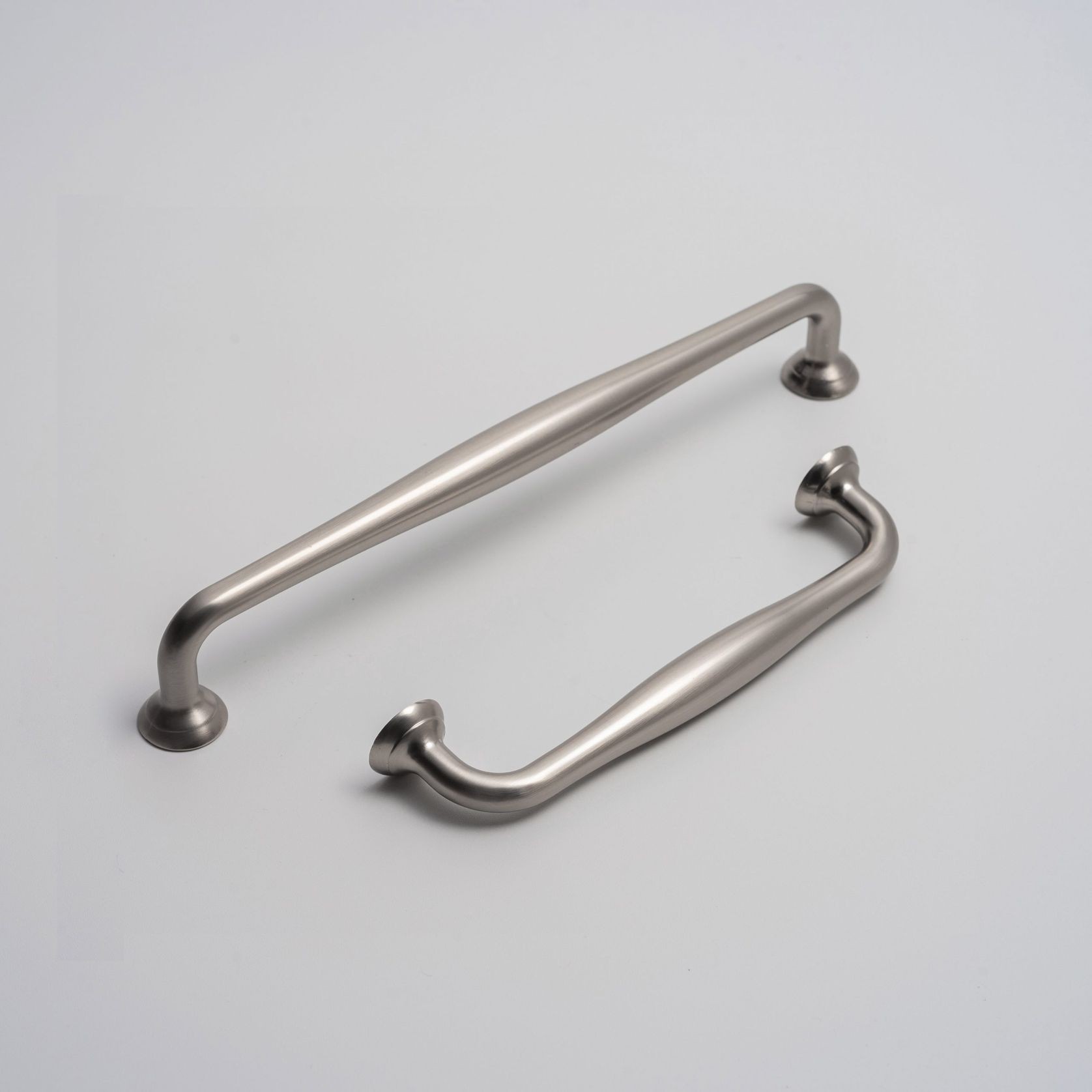 Mackay Classic Hamptons Kitchen Handles gallery detail image