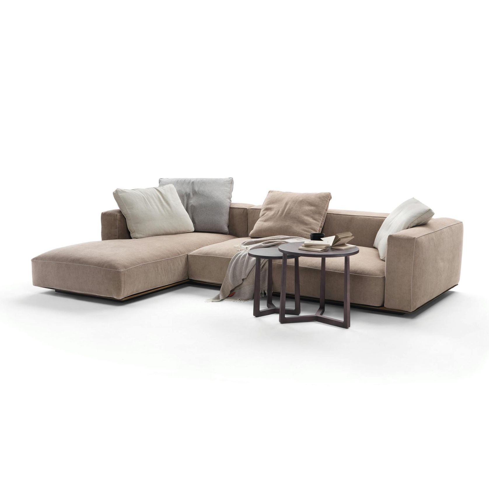 Groundpiece Modular Sofa By Flexform gallery detail image